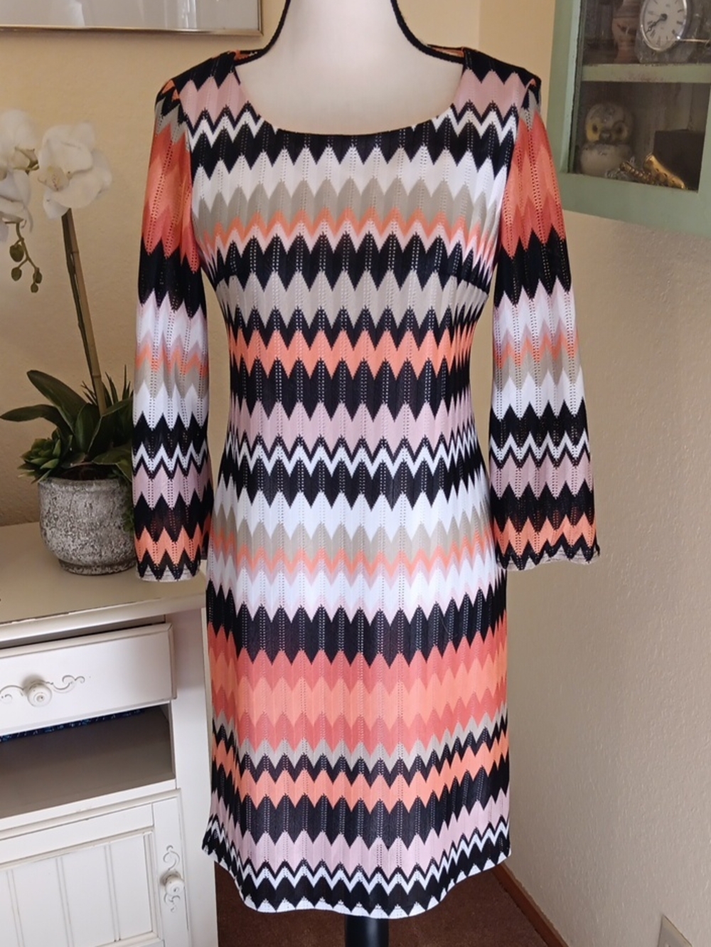 Studio One Orange Knit Chevron Detail Dress. Retro. Bold Knit.